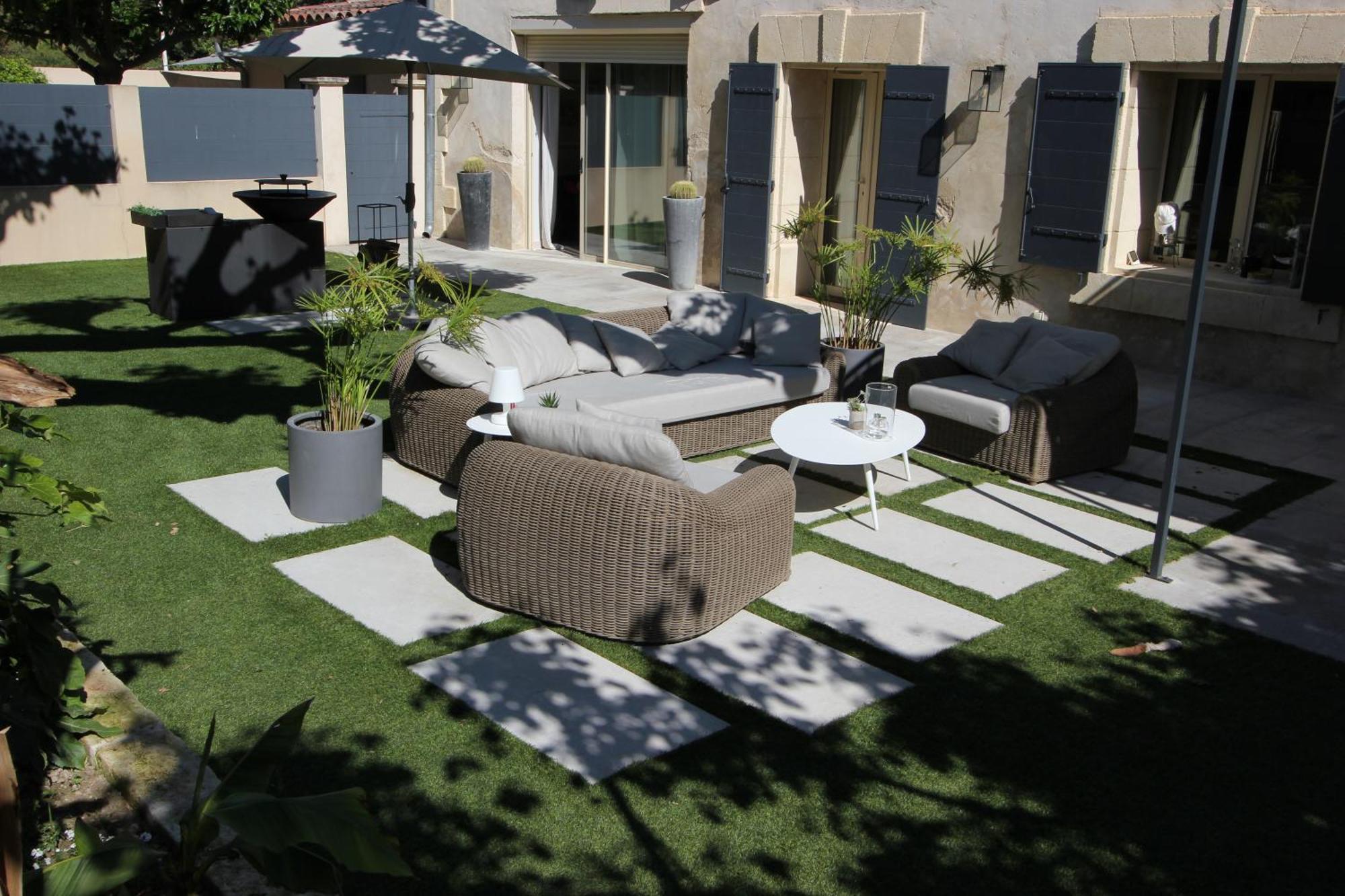 Mas Paloma Bed & Breakfast Rognonas Exterior photo