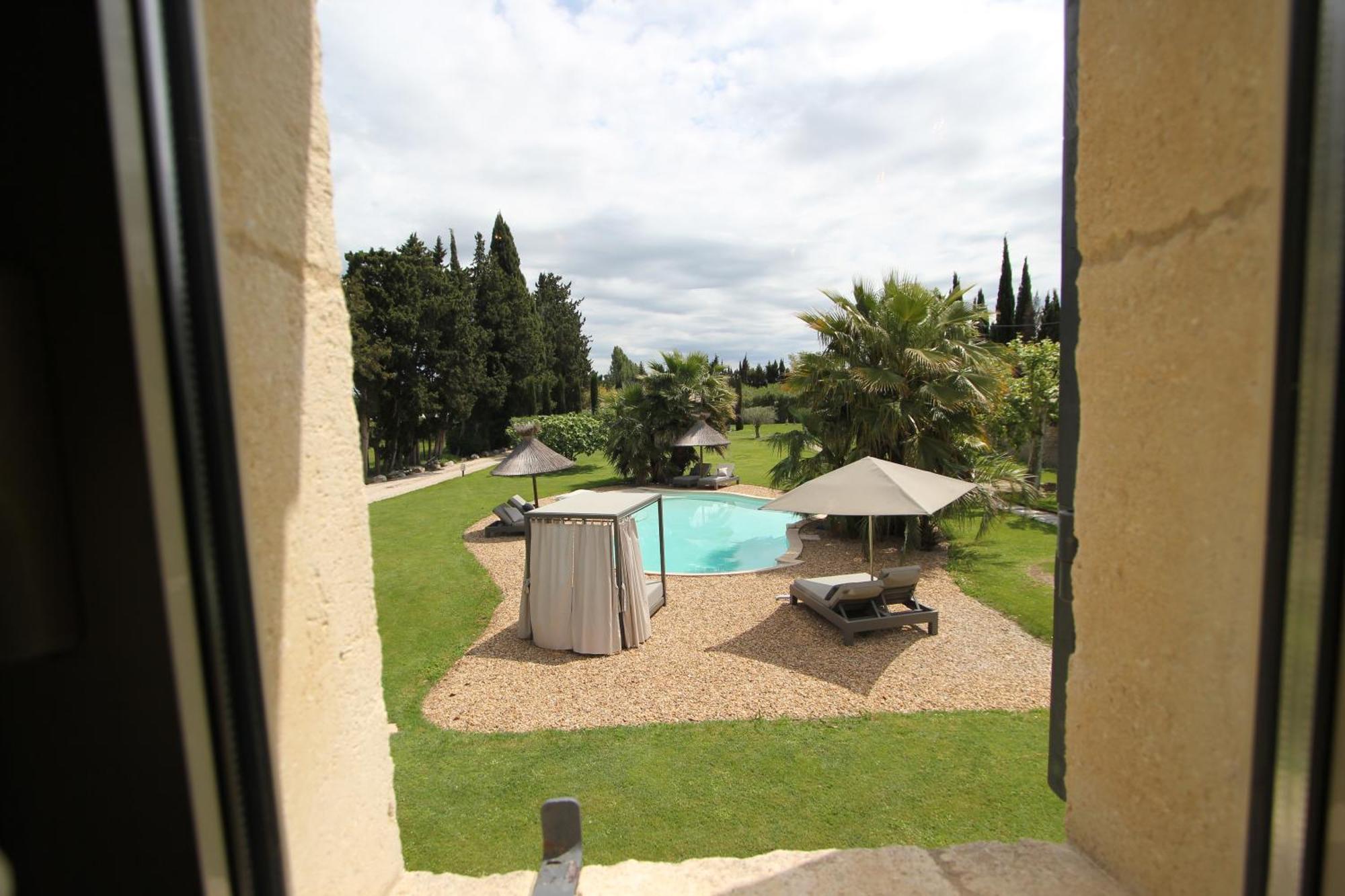 Mas Paloma Bed & Breakfast Rognonas Exterior photo