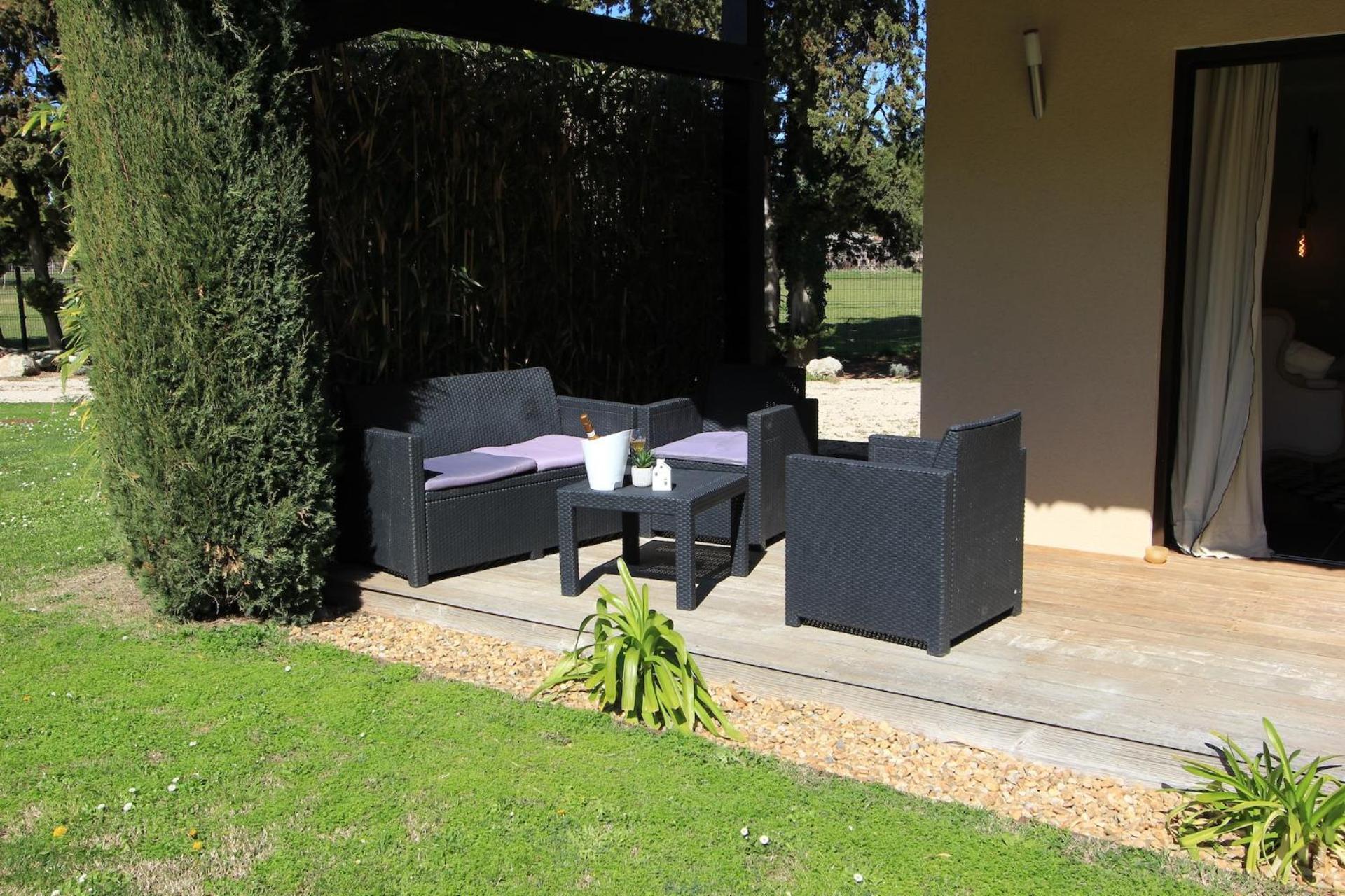Mas Paloma Bed & Breakfast Rognonas Exterior photo