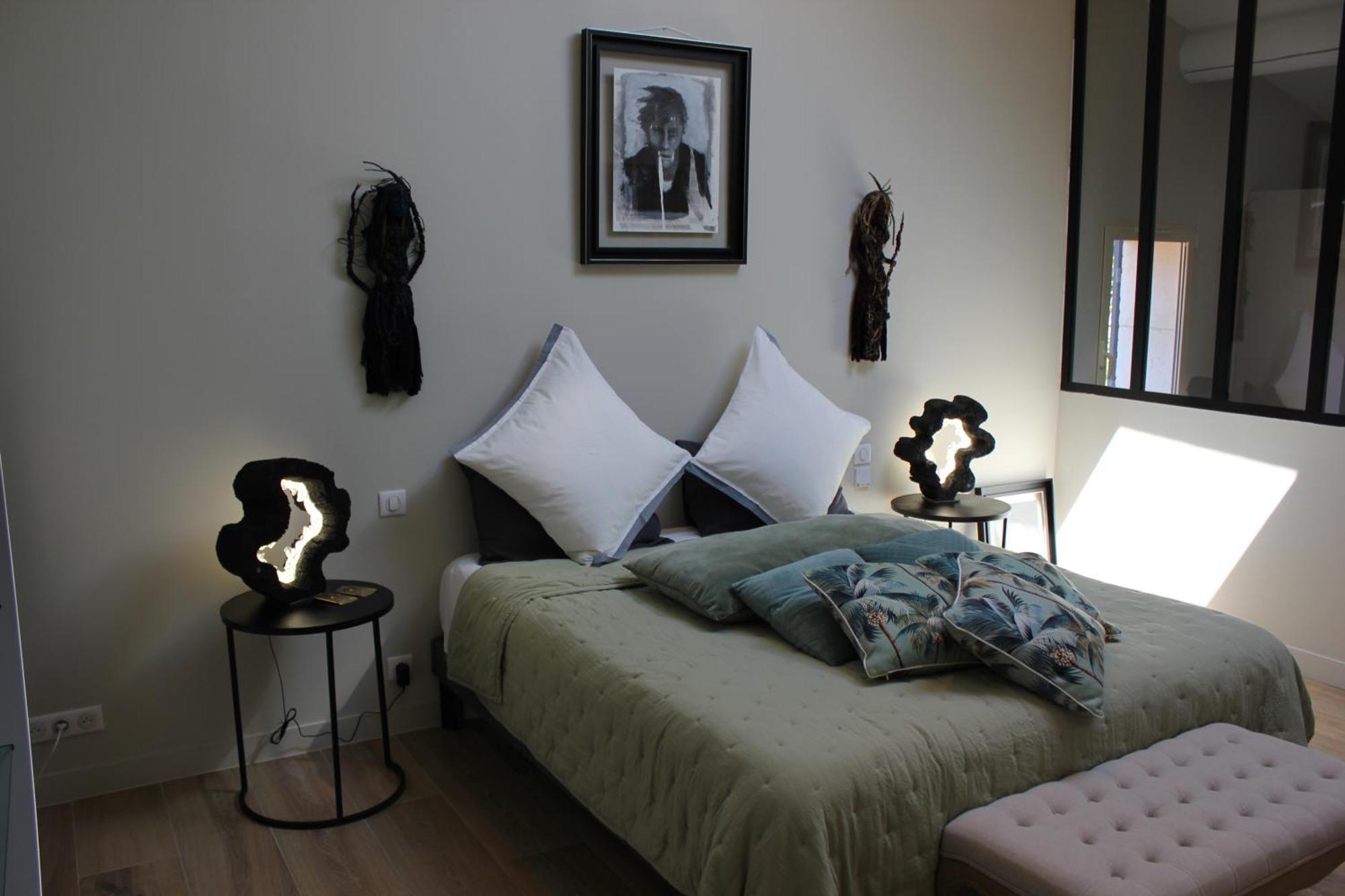 Mas Paloma Bed & Breakfast Rognonas Exterior photo